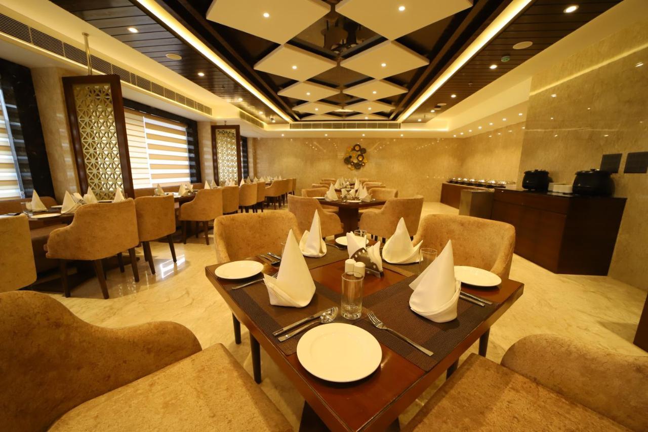 Dvij Hotel 3*