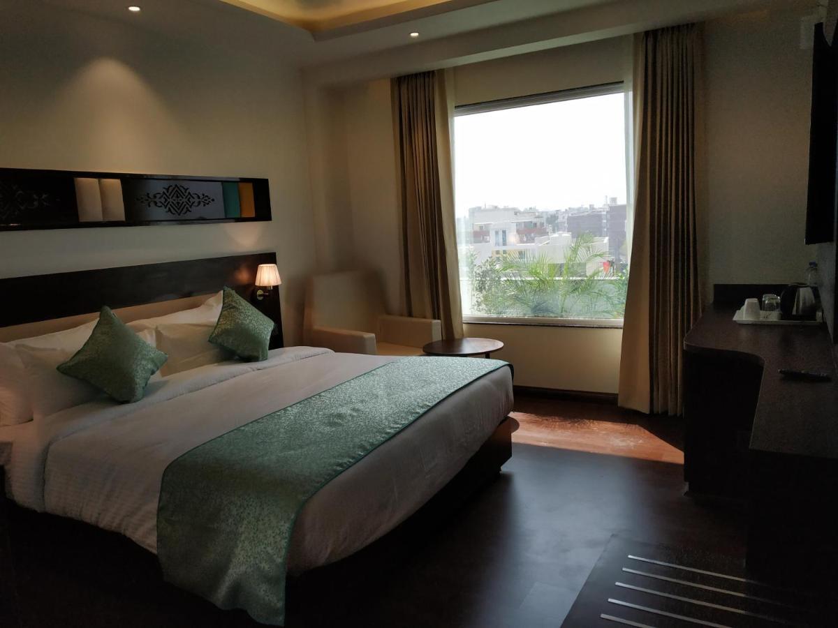 Hotel Dvij 3*