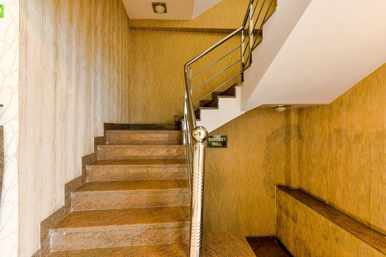Fabhotel Radiant Star Lalkothi