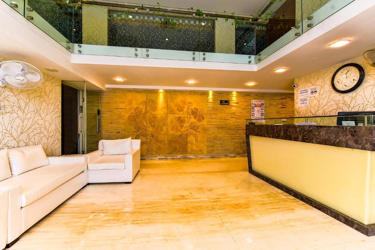 Hotel Fabhotel Radiant Star Lalkothi