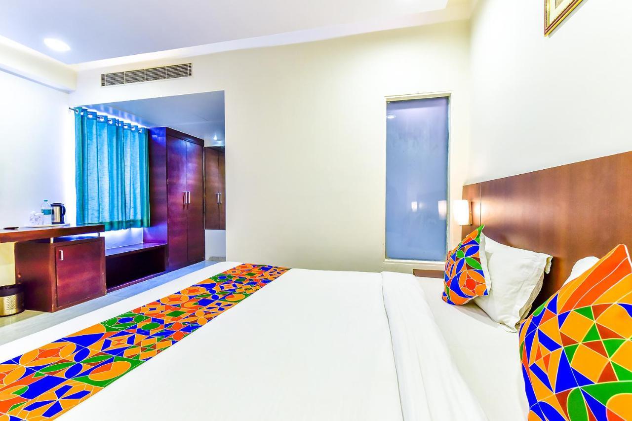 Fabhotel Radiant Star Lalkothi Hotel 3*