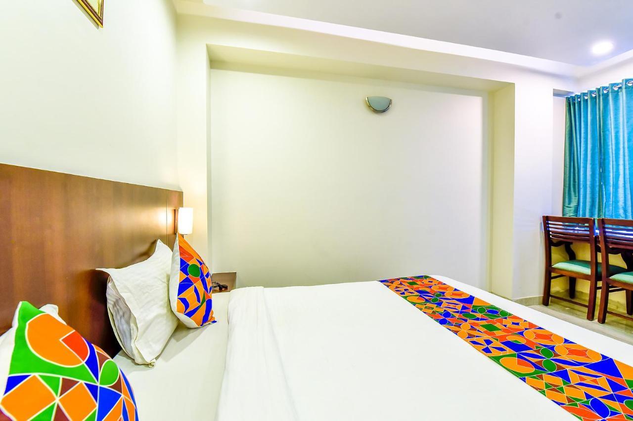 Fabhotel Radiant Star Lalkothi Hotel