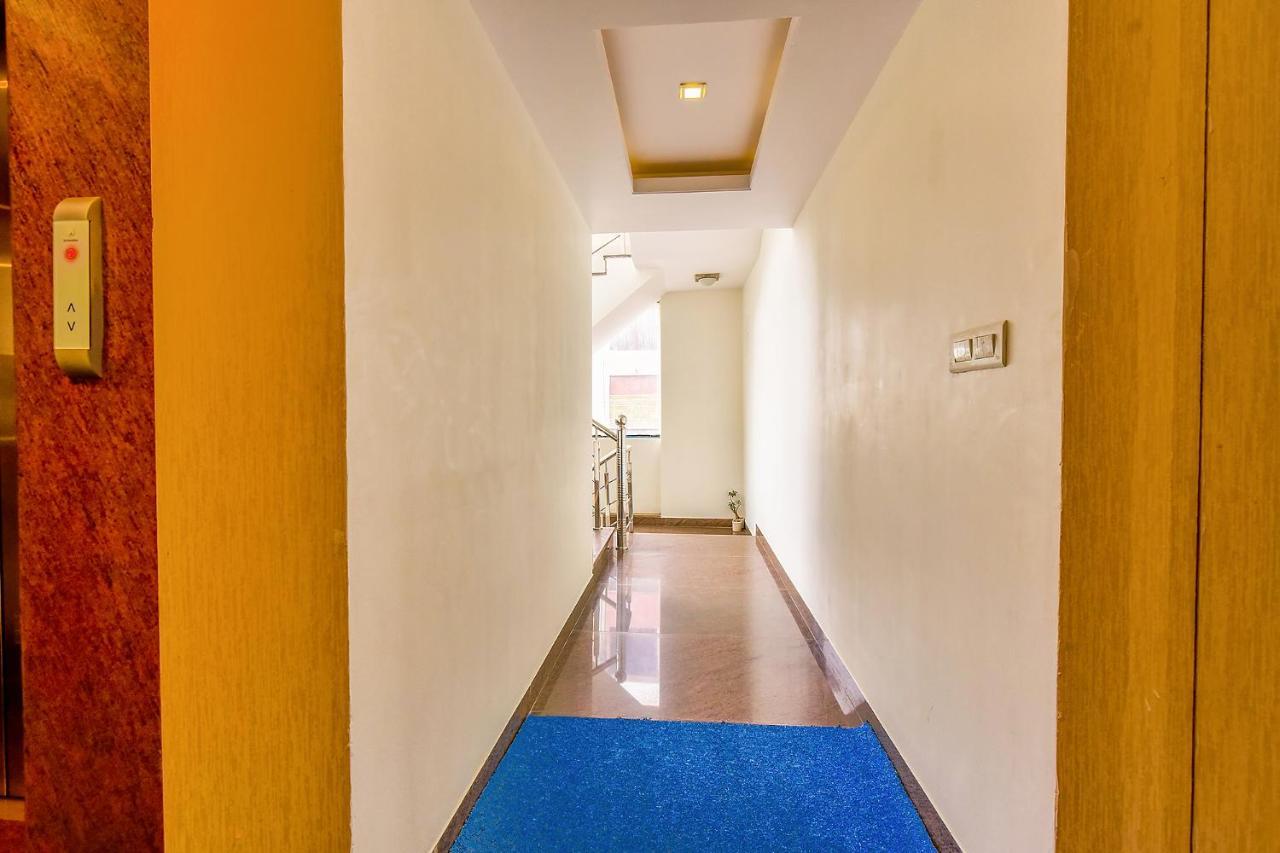 Fabhotel Radiant Star Lalkothi Hotel