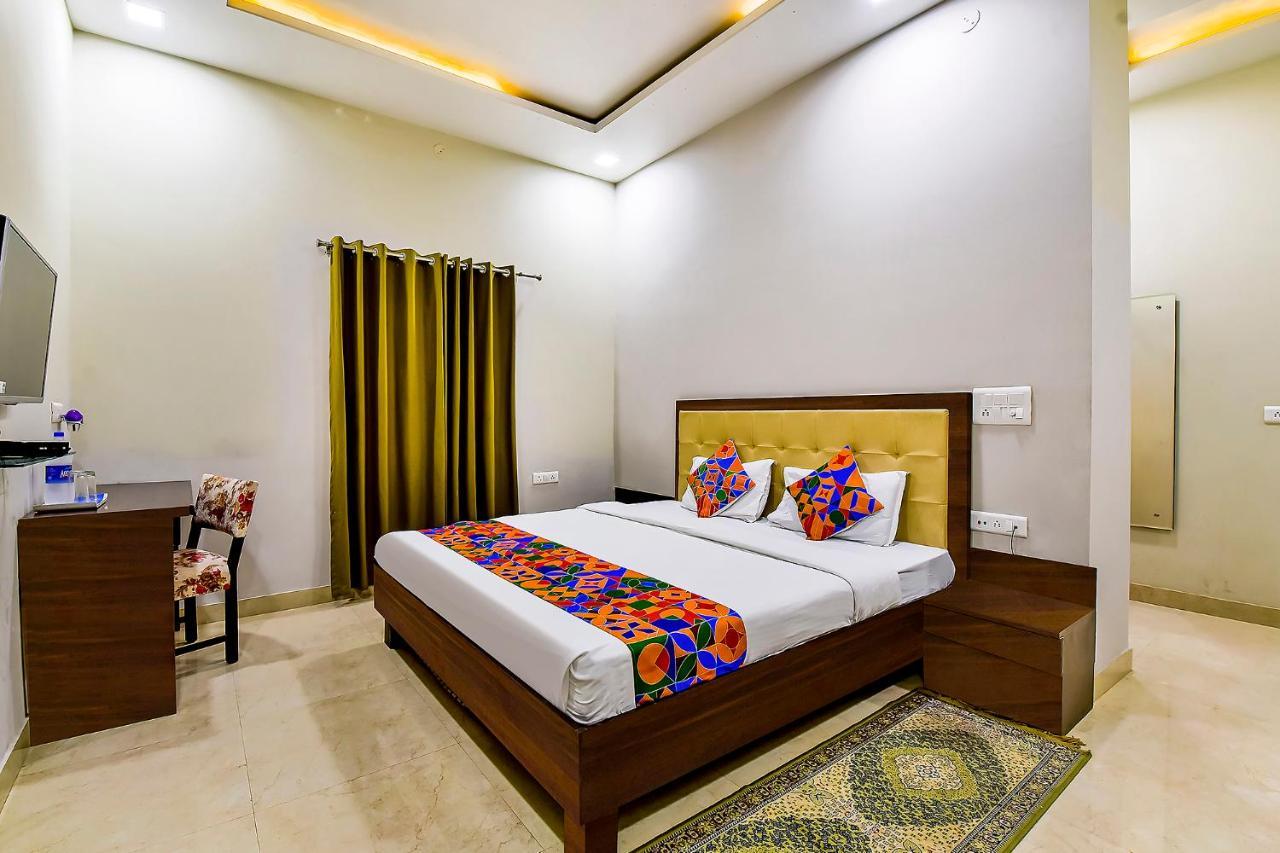Fabhotel The Castle Jaipur