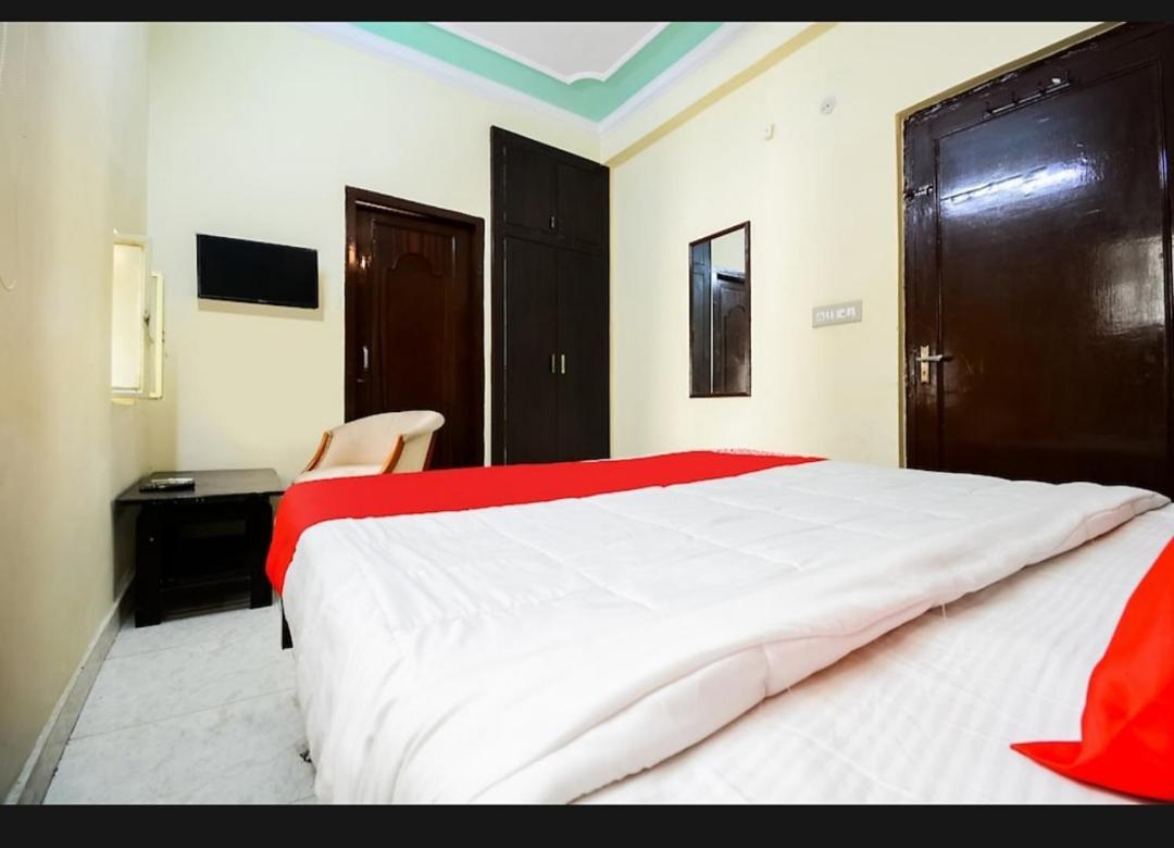 Hotel Rajwada Palace