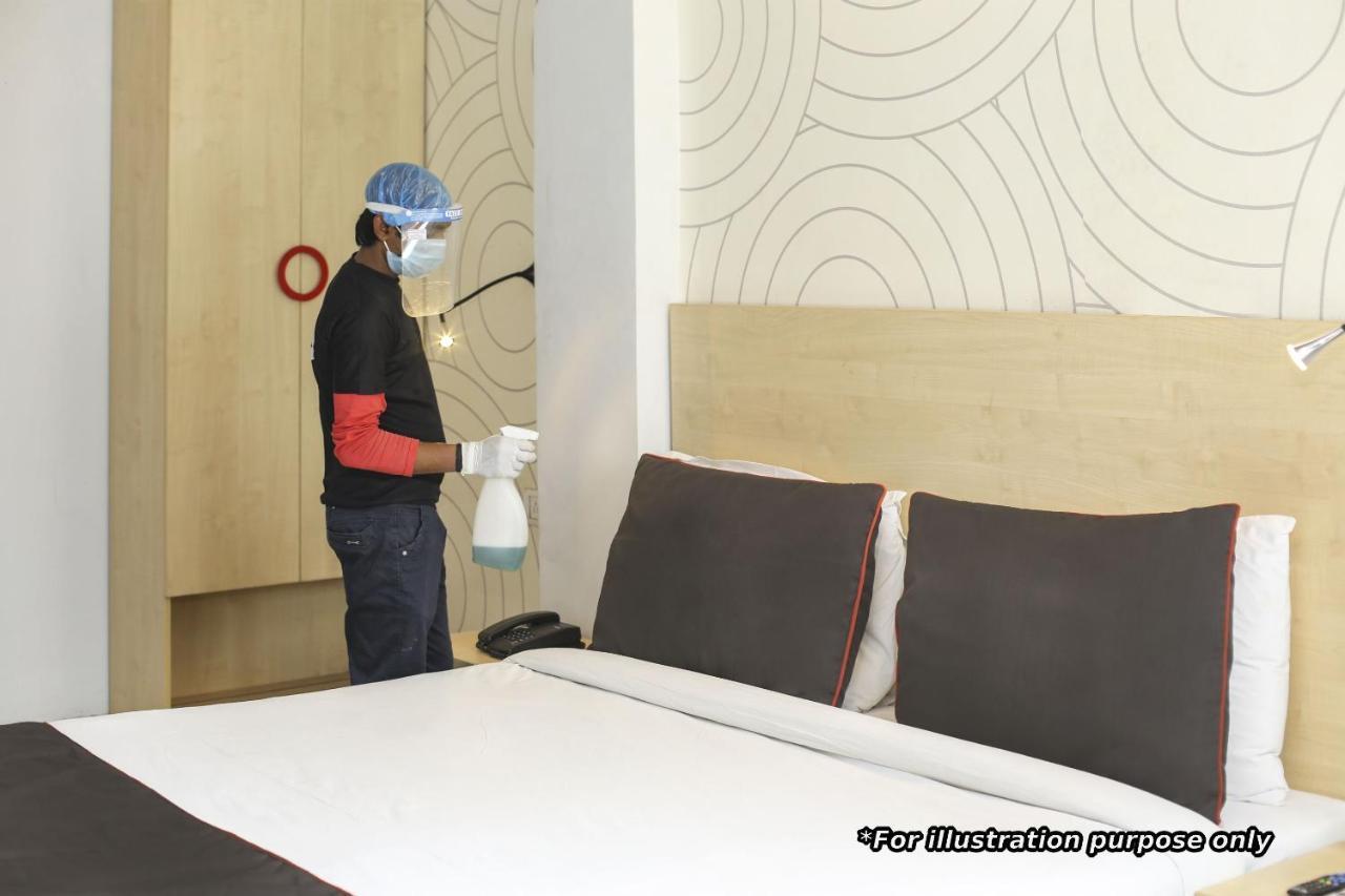 Collection O 62269 Elegant Hotel 3*