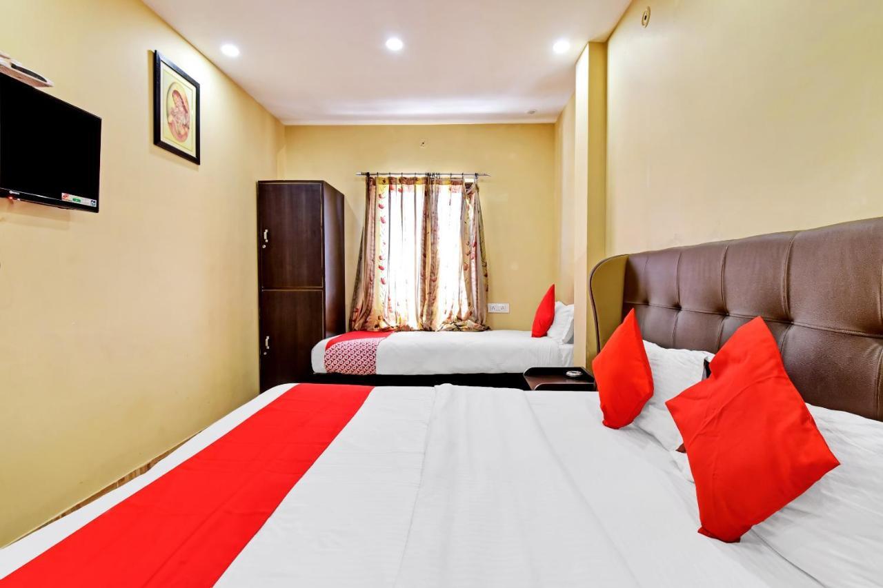 Deepak Residency 3*