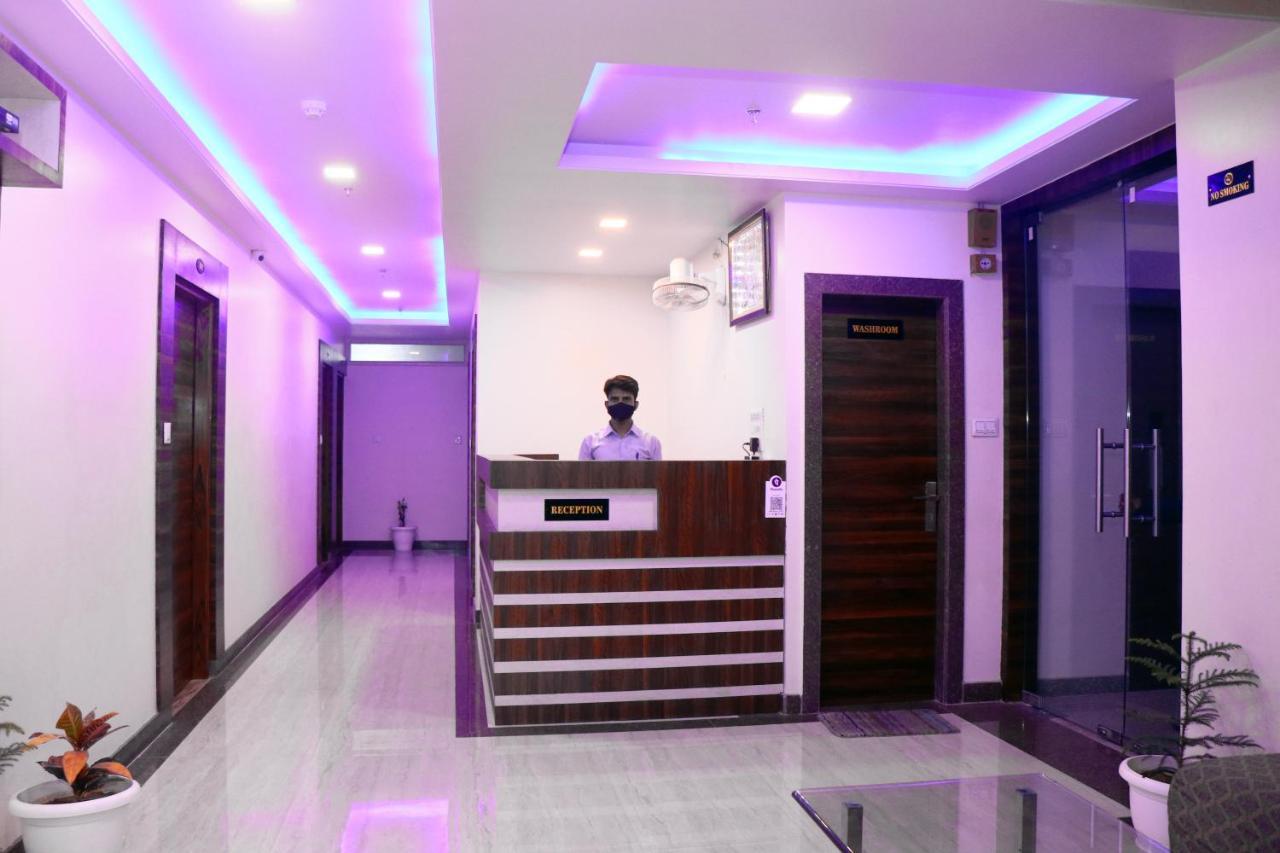 Roop Palace Hotel 3*