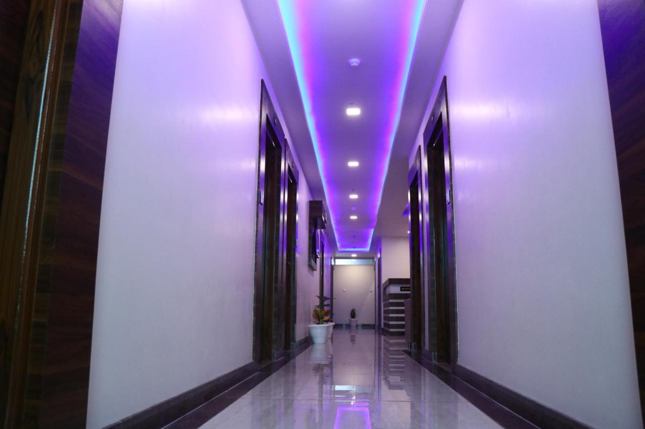 Roop Palace Hotel 3*