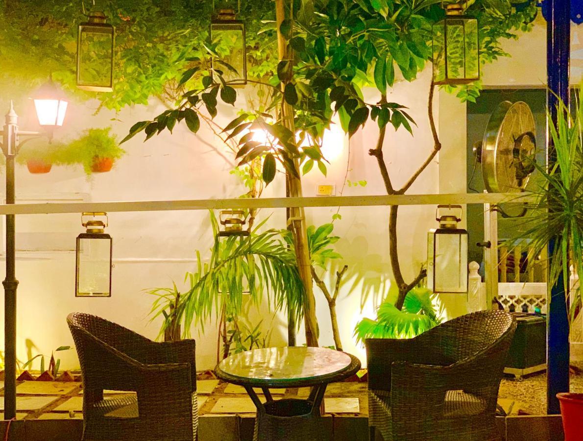Gumaan Hotel 3*