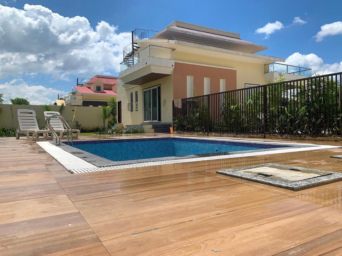 Villa Malibu - Luxury With Theater & Pool *