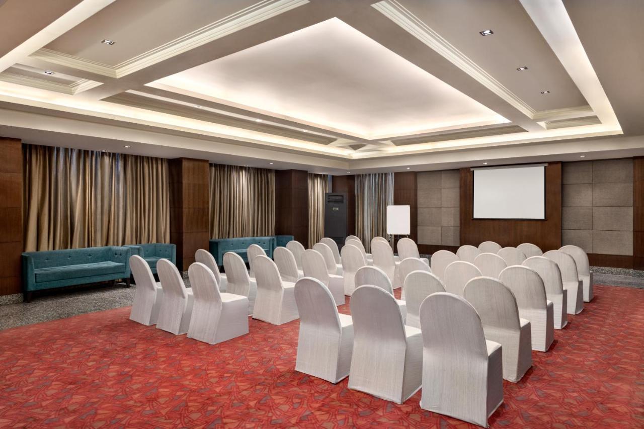 Ramada By Wyndham North Hotel Jaipur