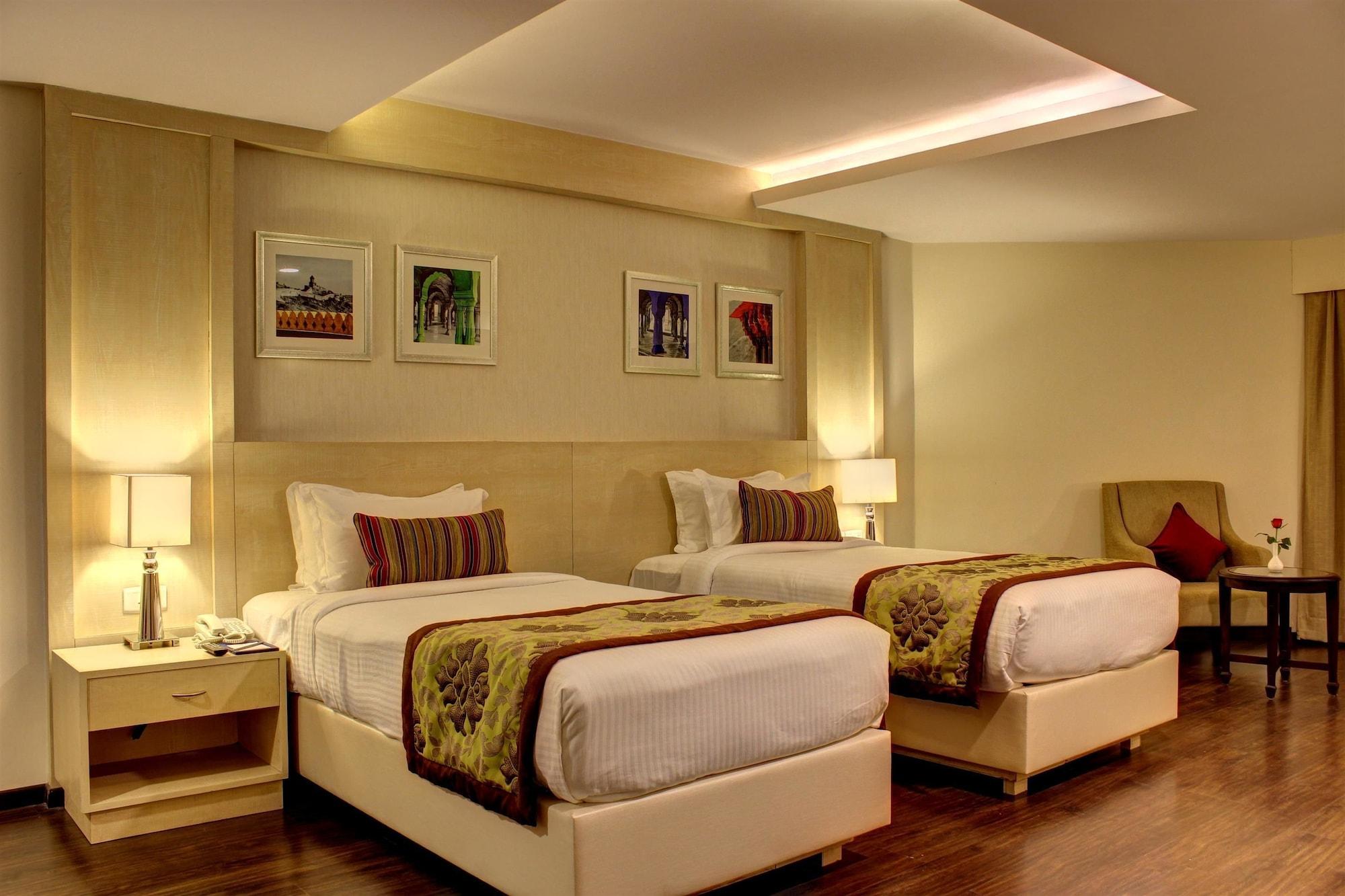 Lemon Tree Premier, 4*
