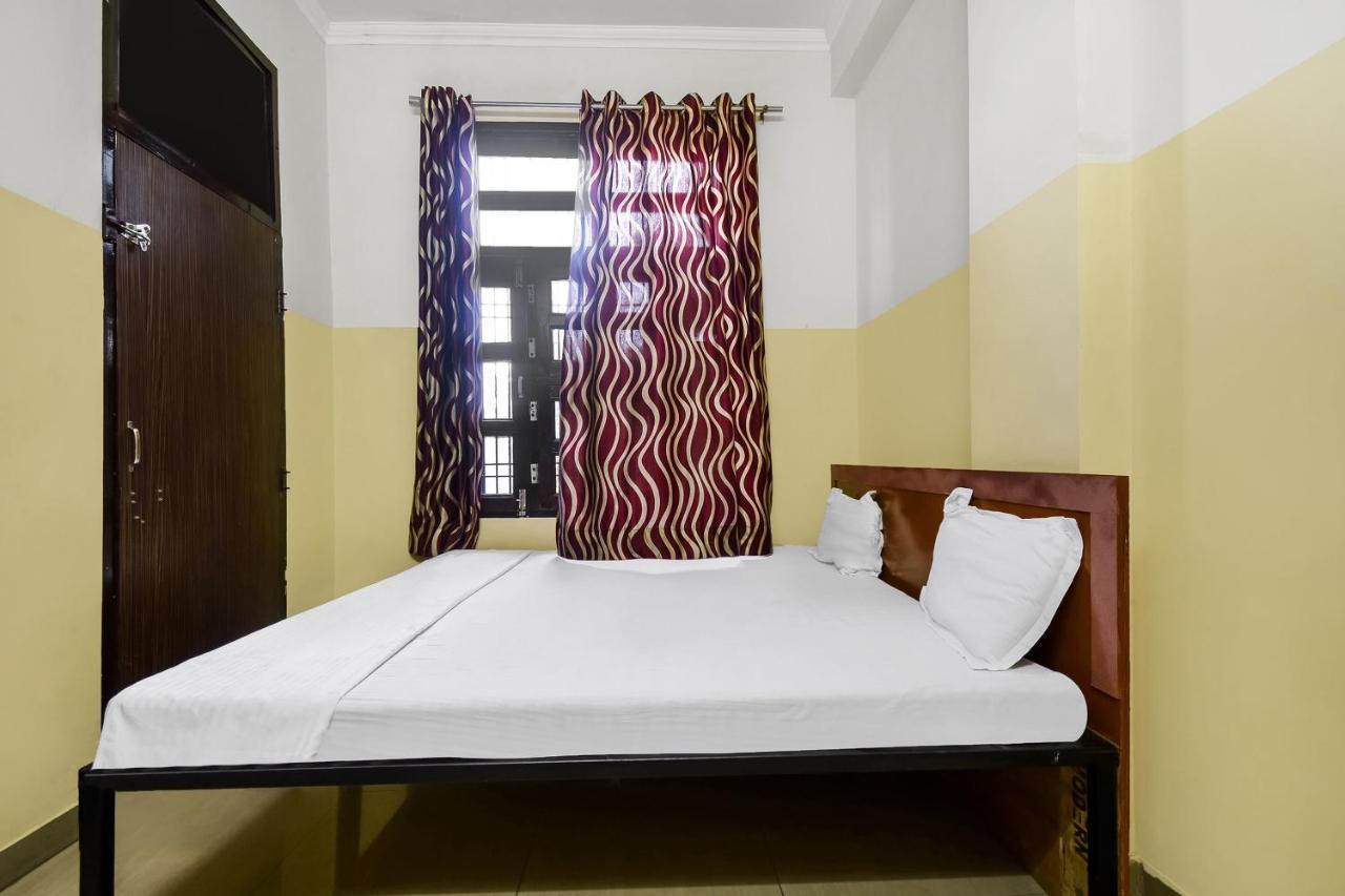 Hotel Oyo 44365 Sunshine Jaipur