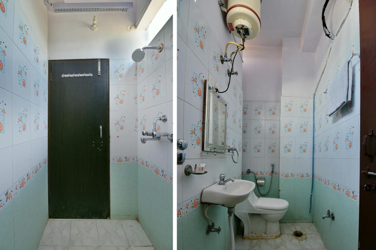 Collection O 7238 Mansarovar Palace