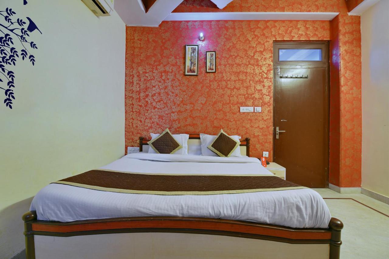 Collection O 7238 Mansarovar Palace Hotel