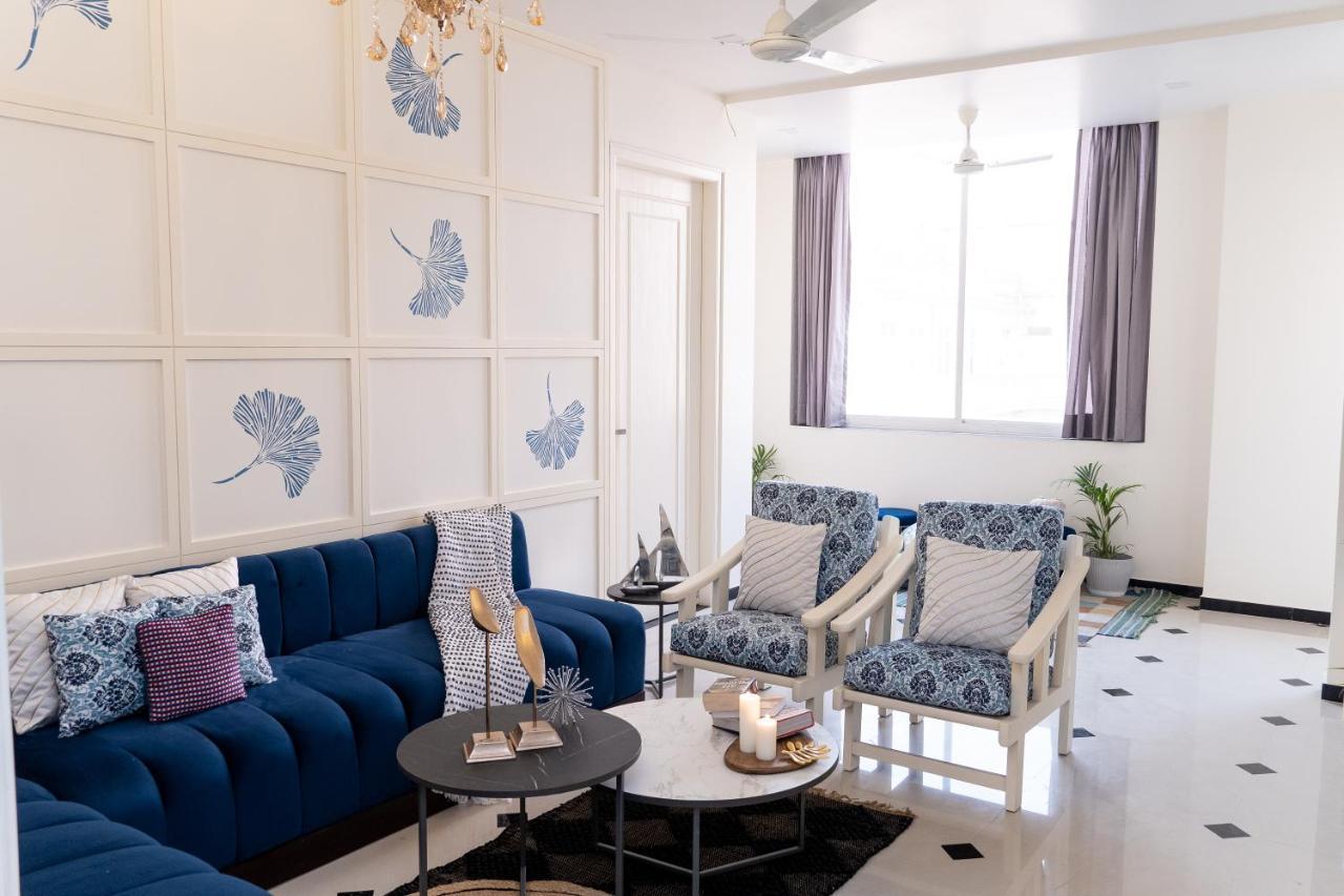 Luxury And Elegance With 2 Bedroom In *