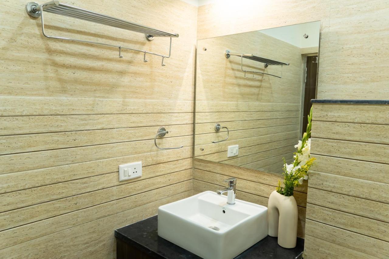 Apartment Luxury And Elegance With 2 Bedroom In *