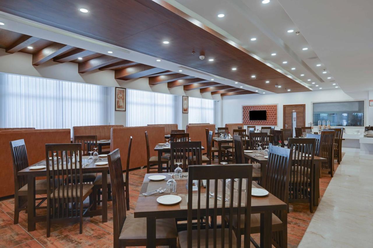 Hotel Shahpura Residency