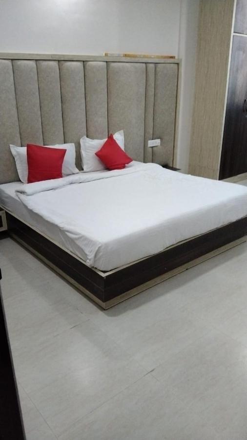 Crown Plaza Hotel Jaipur