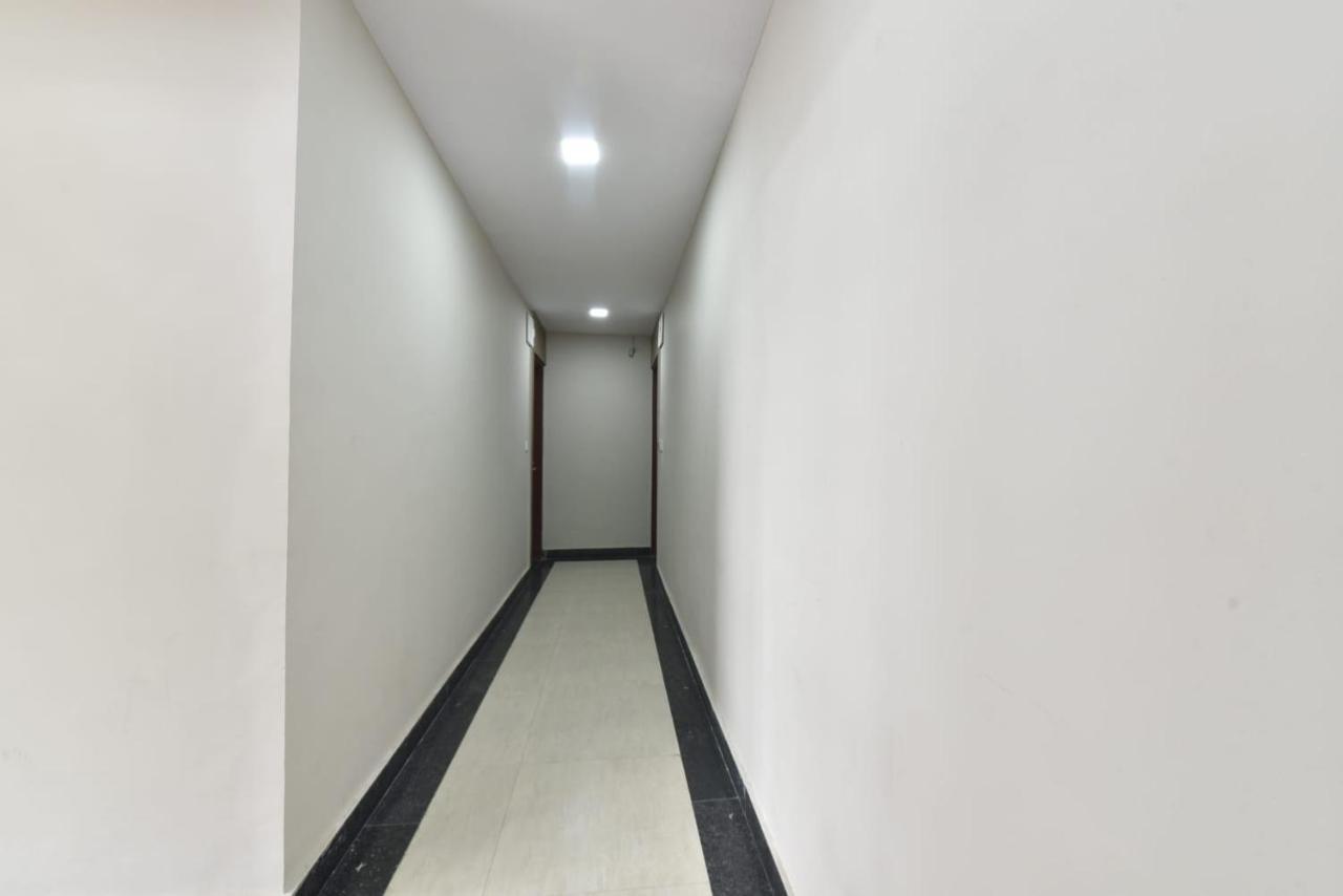 Hotel Crown Plaza 2*