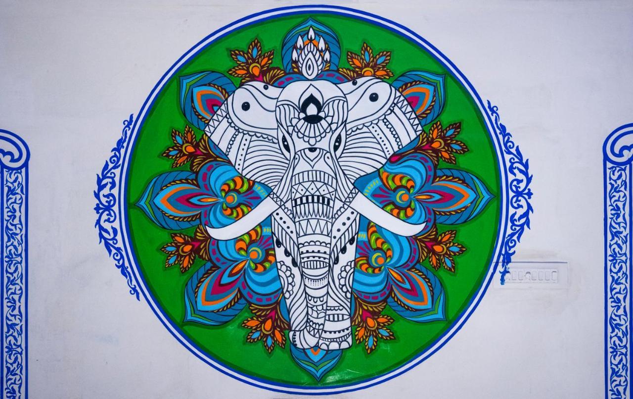 Mandala Bagpacker Circle Hostel Jaipur