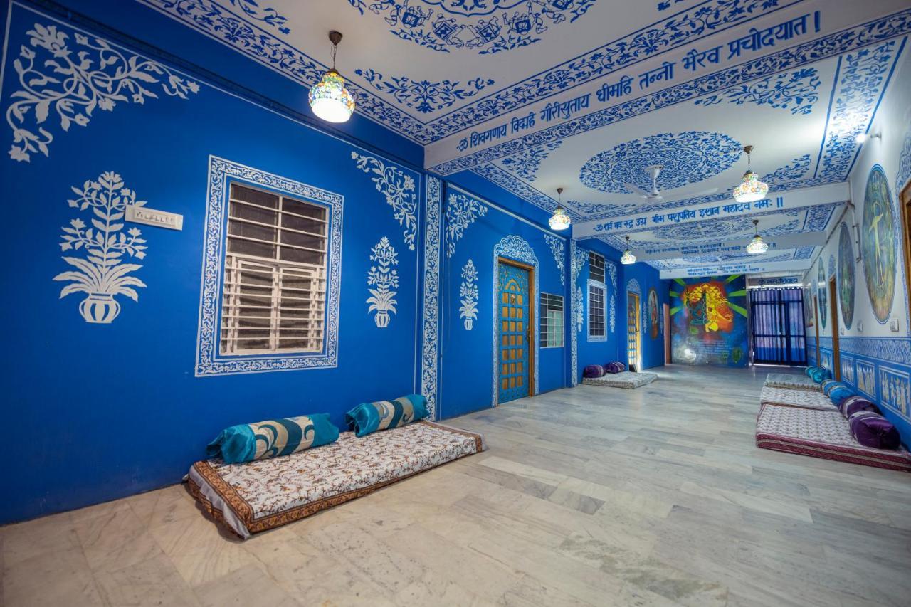 Mandala Bagpacker Circle Hostel