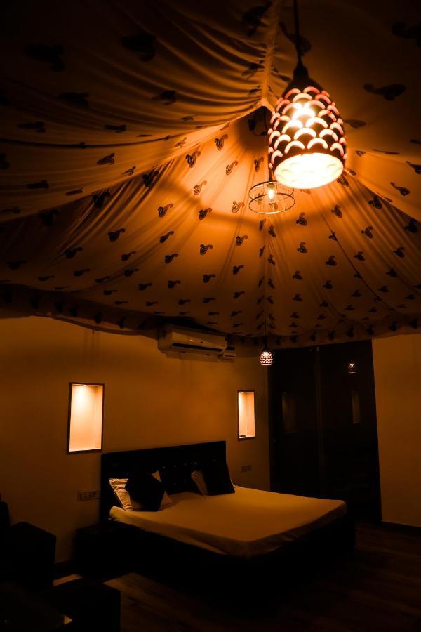 The Rustic Villa, A With Luxuries Amenities And Exotic Nature *