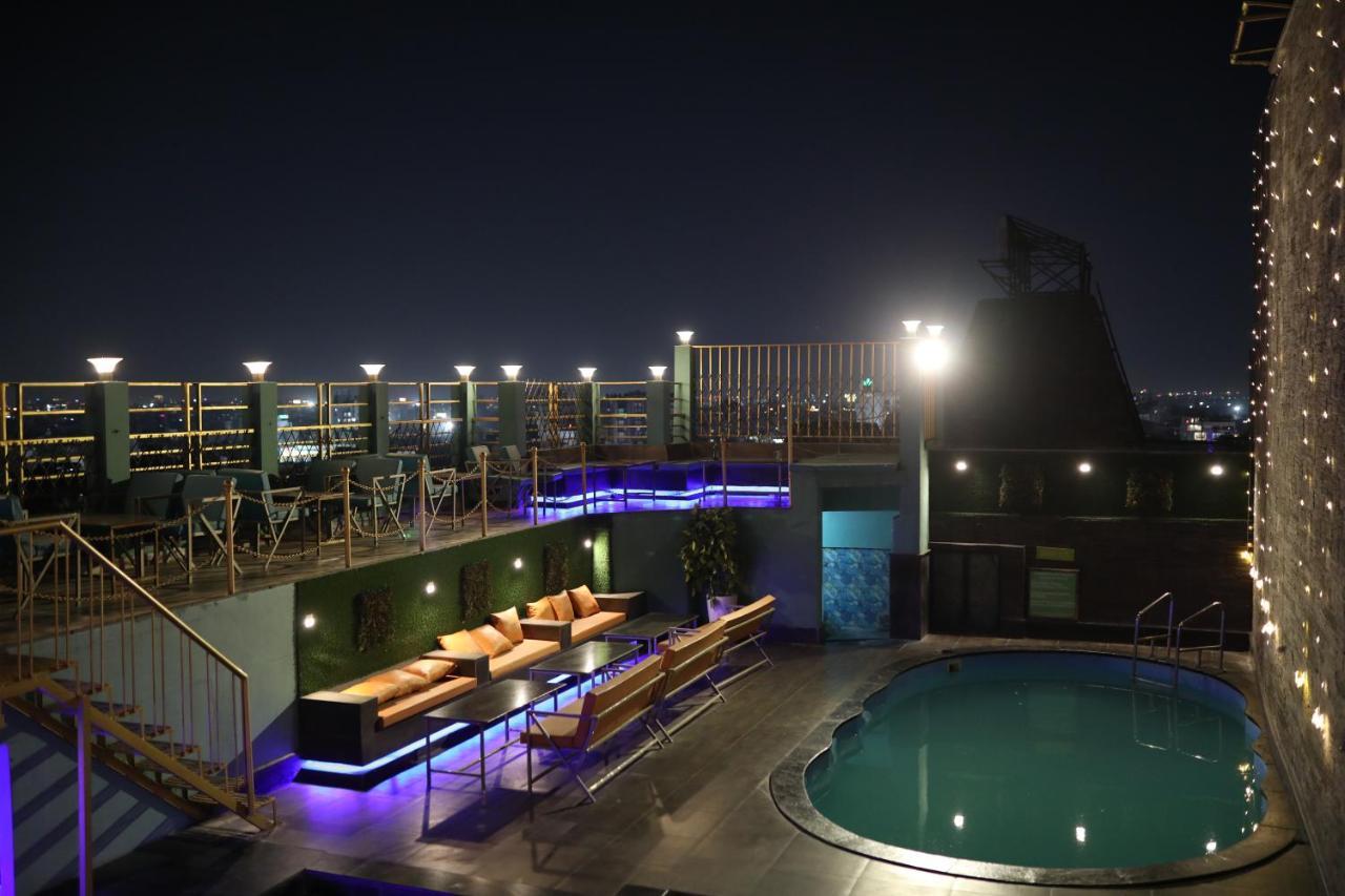 Souvenir Peppermint Hotel 3*