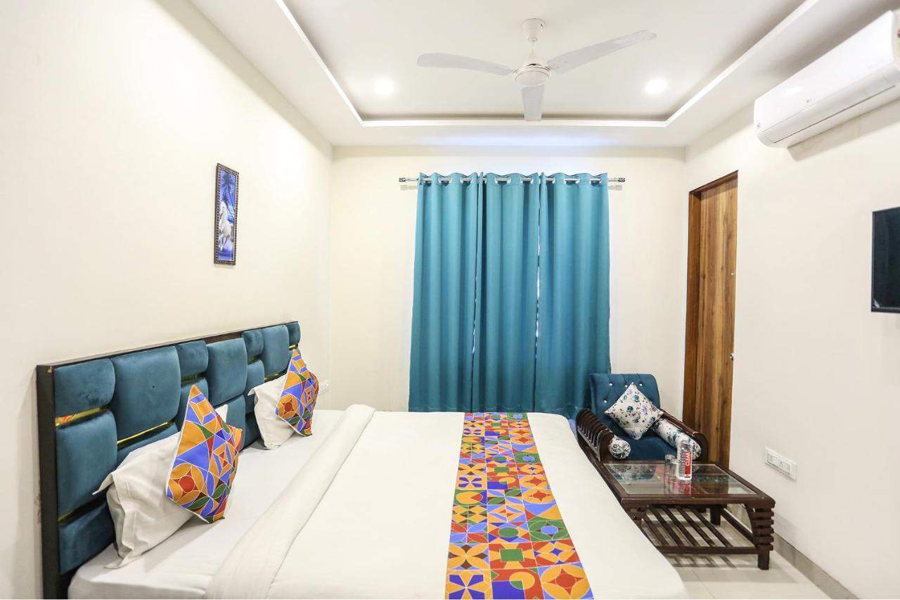 Fabhotel Shiv Rachna Hotel