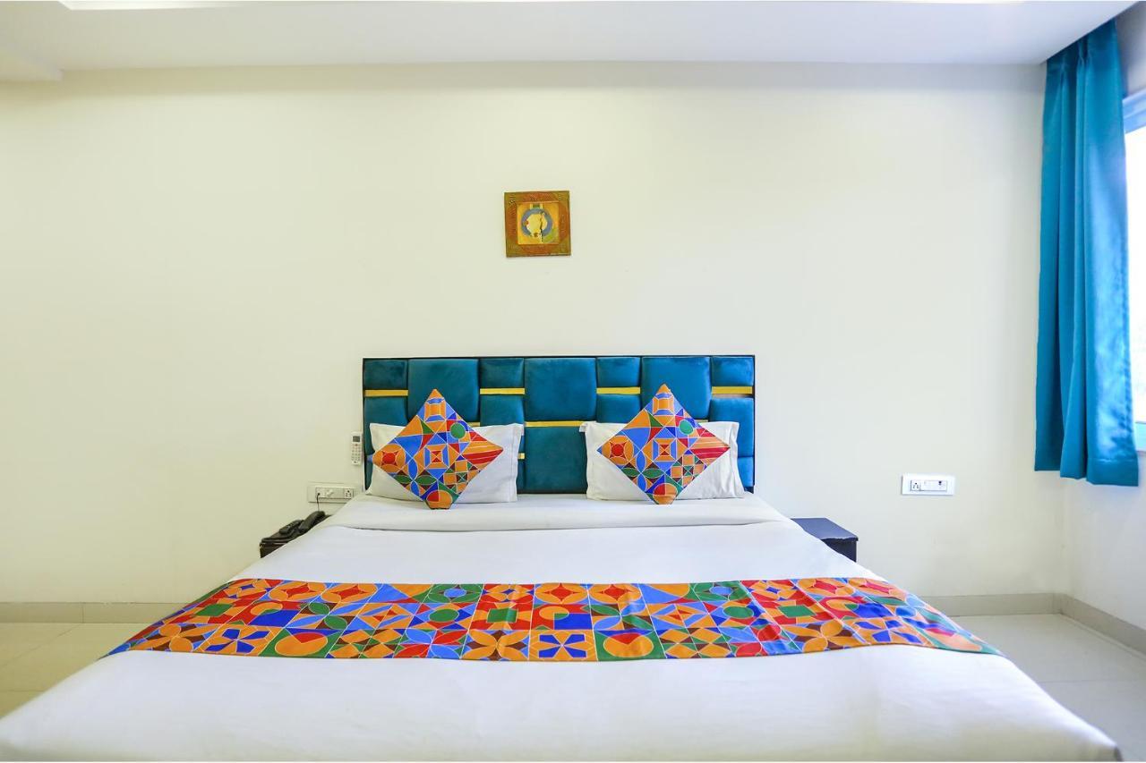 Fabhotel Shiv Rachna Jaipur