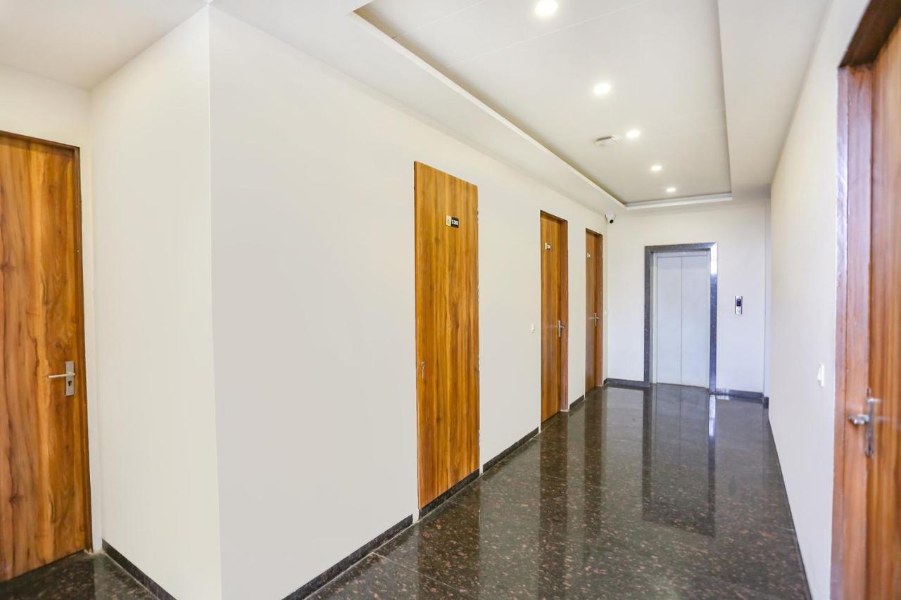 Hotel Fabhotel Shiv Rachna Jaipur