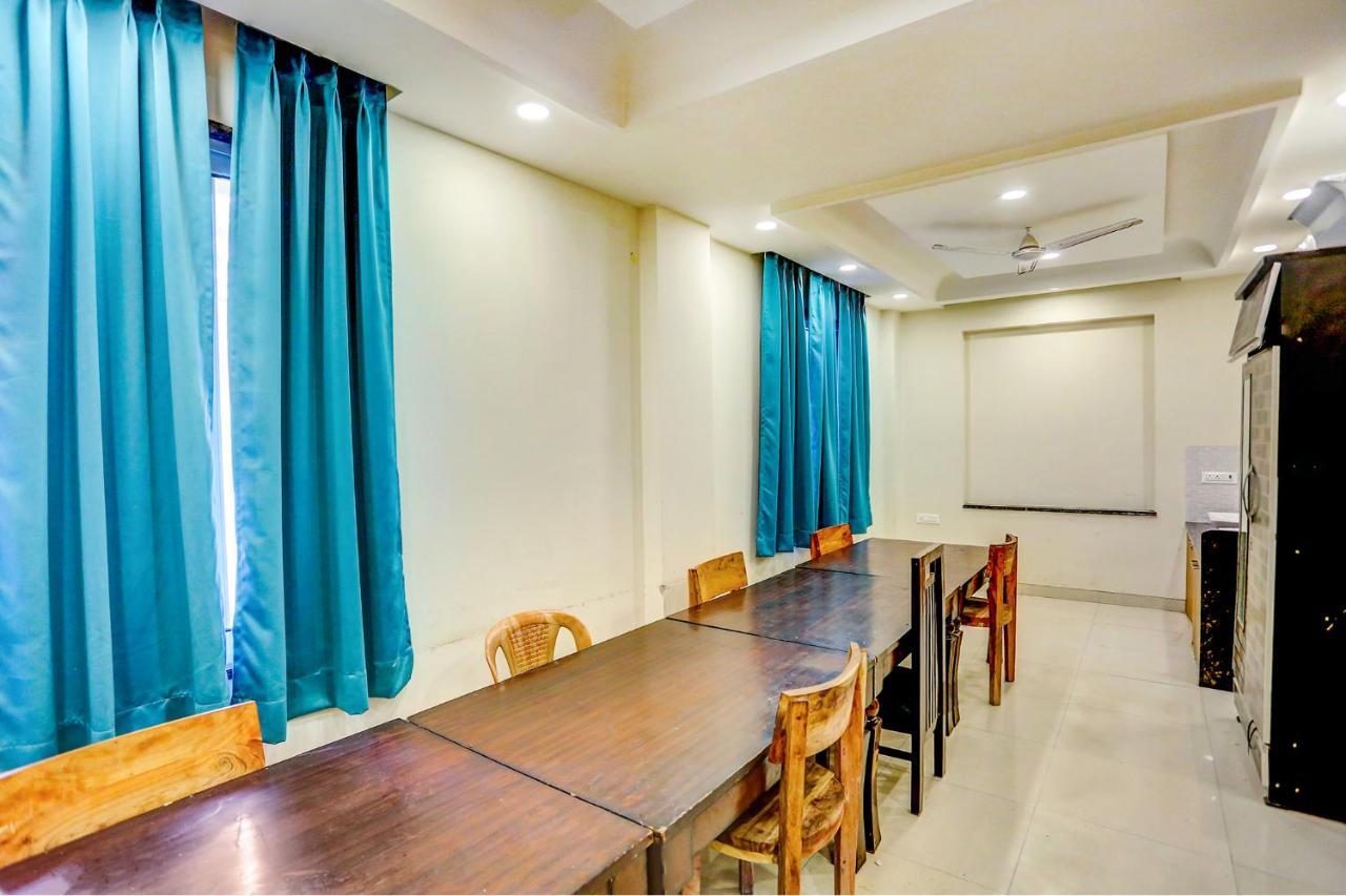 Hotel Fabhotel Shiv Rachna Jaipur