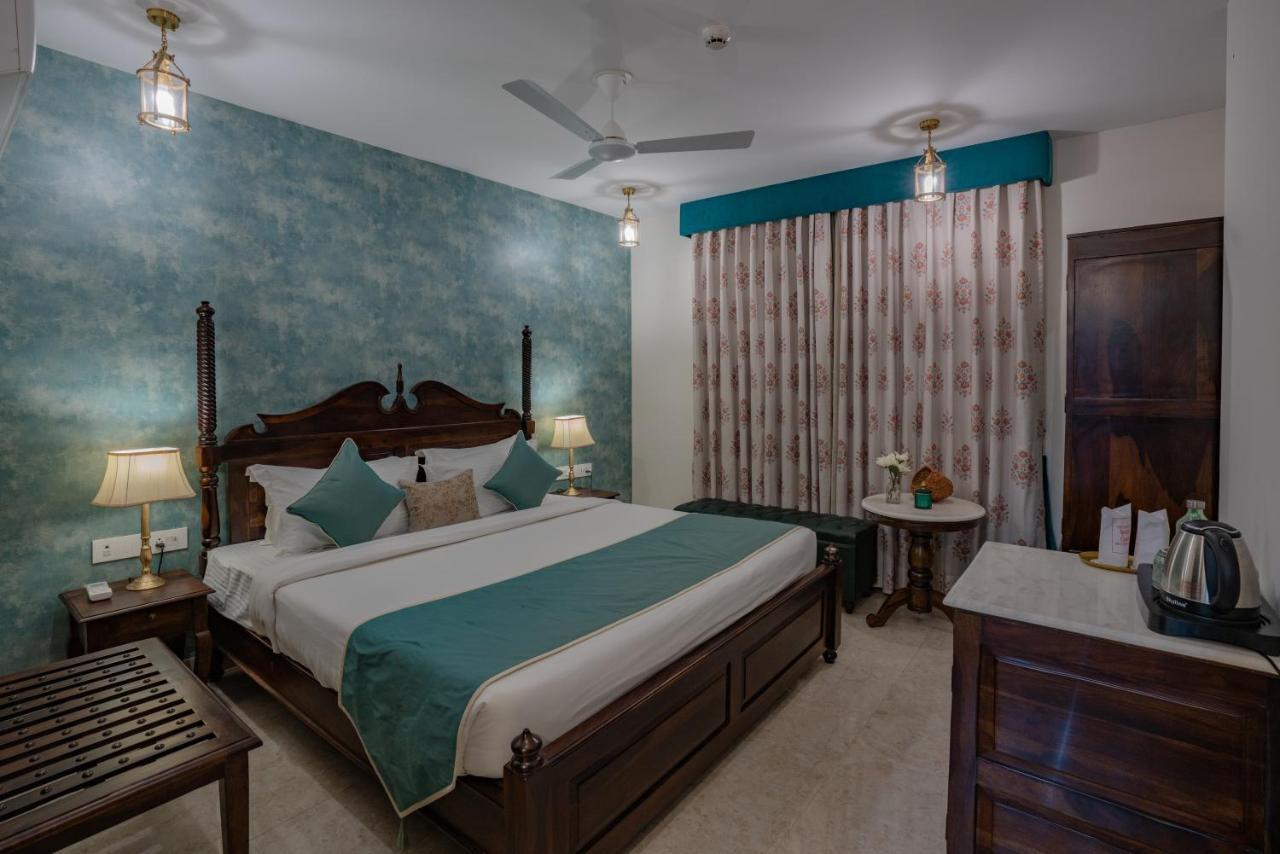 35 Sahakar Suites-a Luxury In *