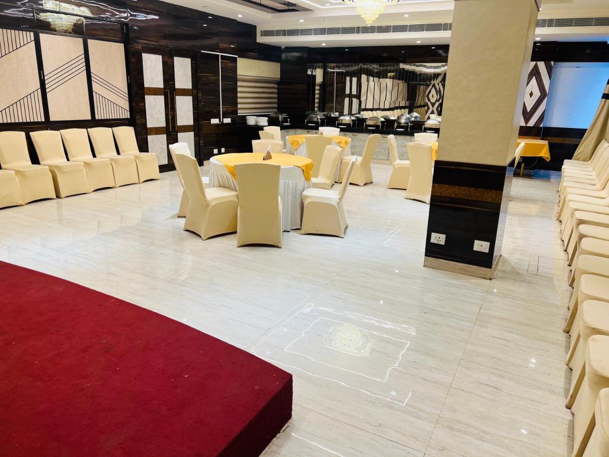 Hotel Roop Palace Jaipur