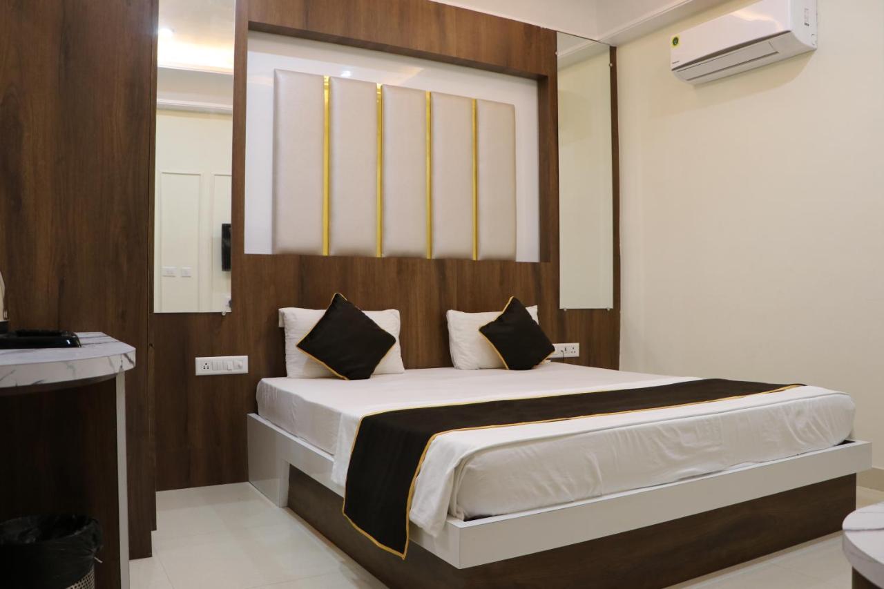Hotel The Knights'