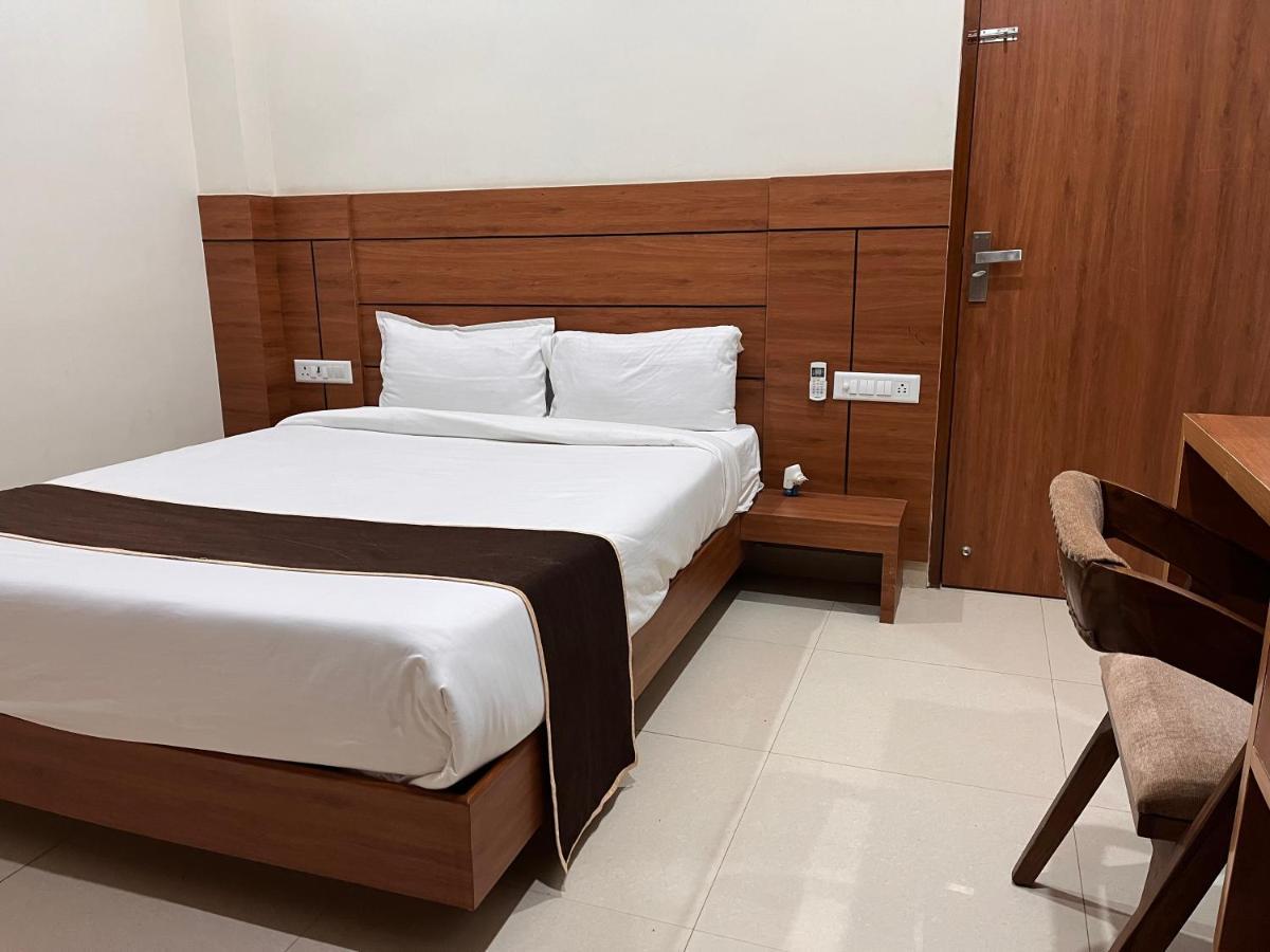 The Knights' Hotel 3*