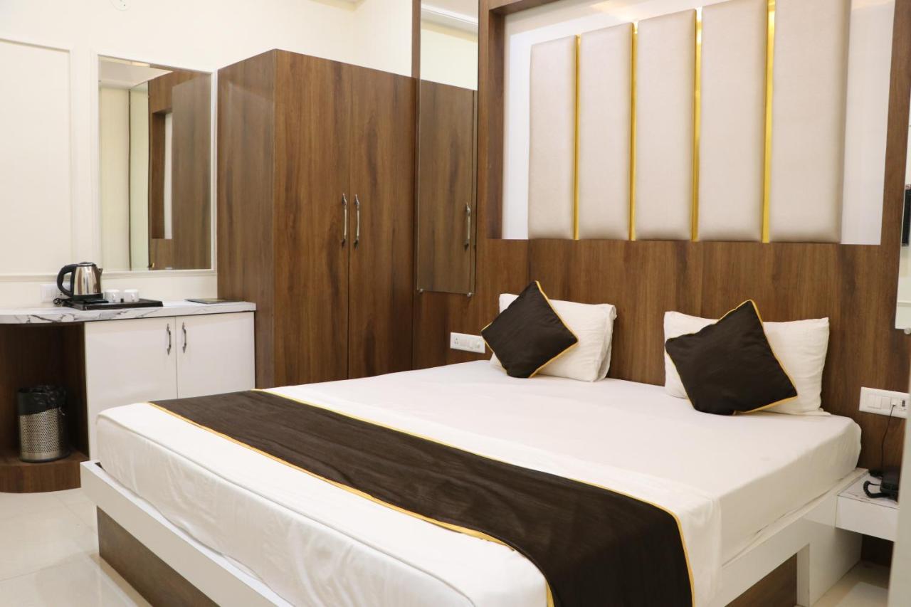 Hotel The Knights' Jaipur