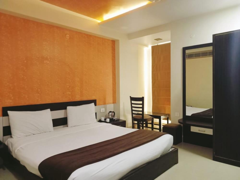 Yash Regency 3*