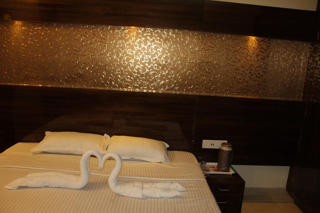 Crown Plaza 2*