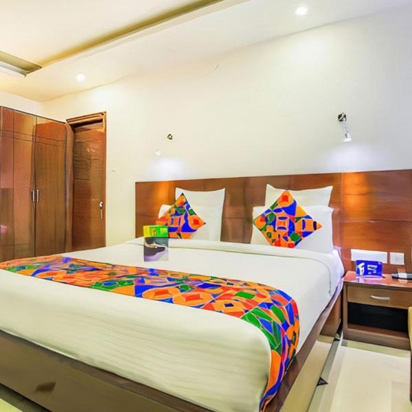 Hotel Capital O 11744 Heritage Heights