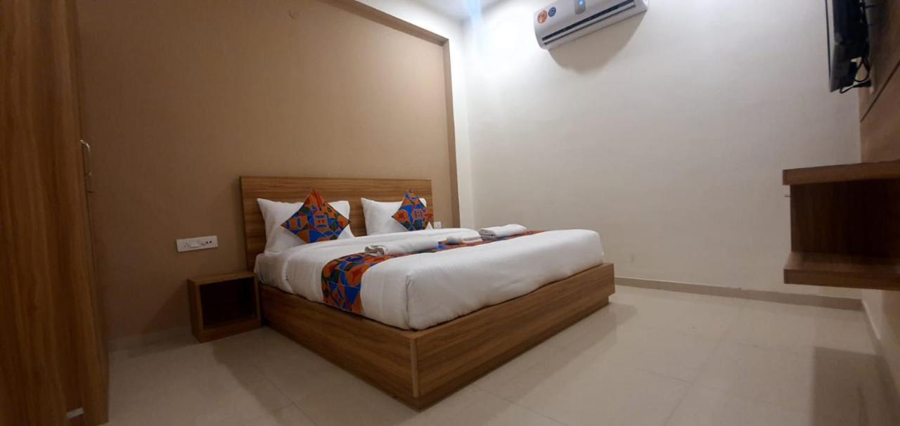 Oxus 3* Jaipur