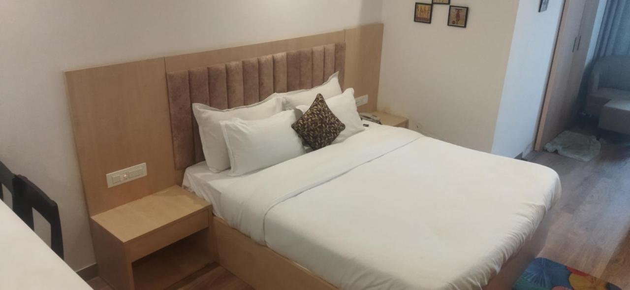 Apartment Greenland Jaipur