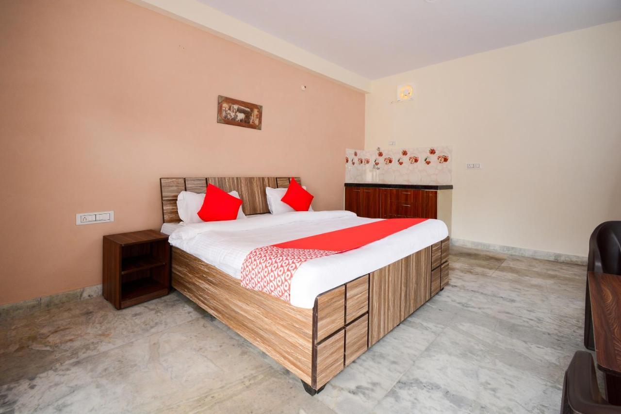 Oyo Pink 3* Jaipur