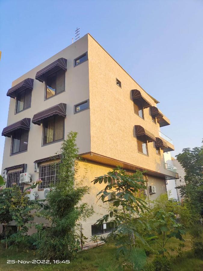 Homestay Osho Pg Monthly Paying Guest For Girls & Boys Jaipur