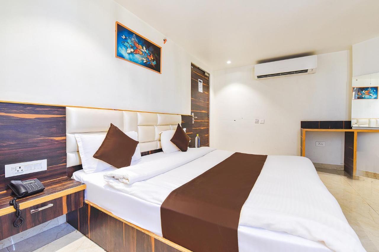 Hotel Fabhotel Prime Kaki