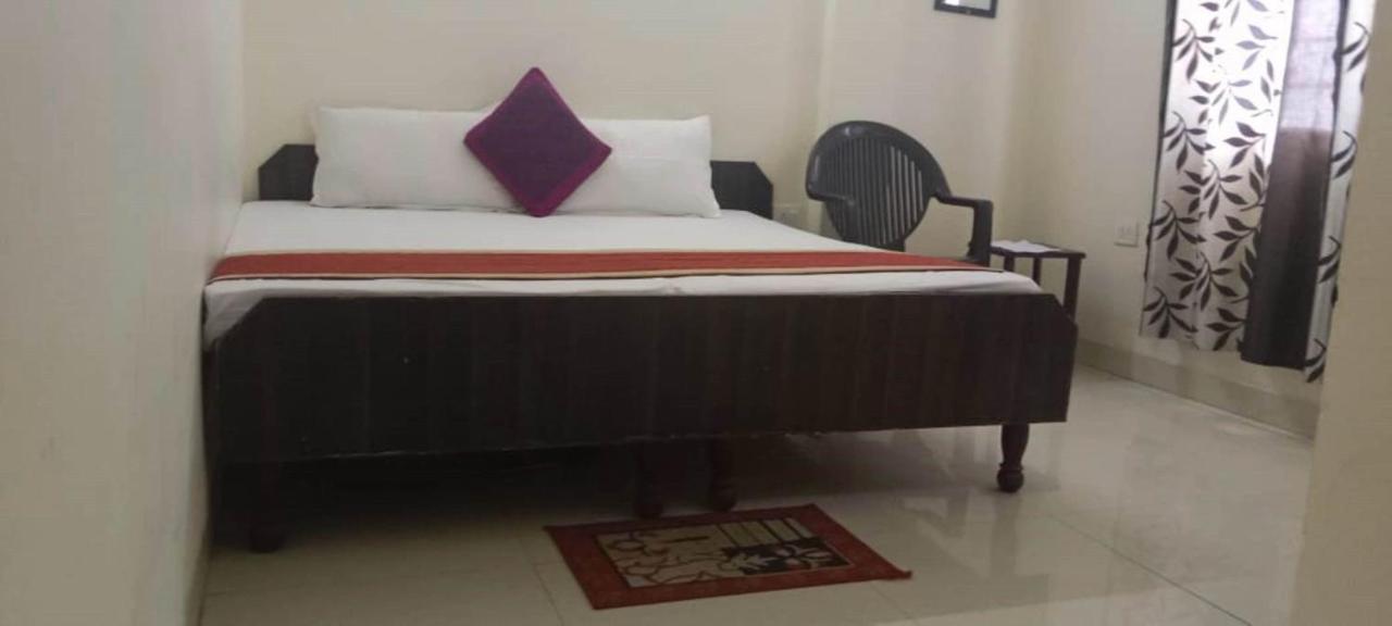 Royal Retreat By Aditya Hotel 3*