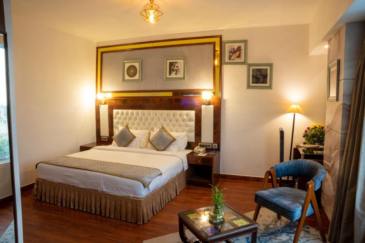 Hotel Park Ocean Jaipur