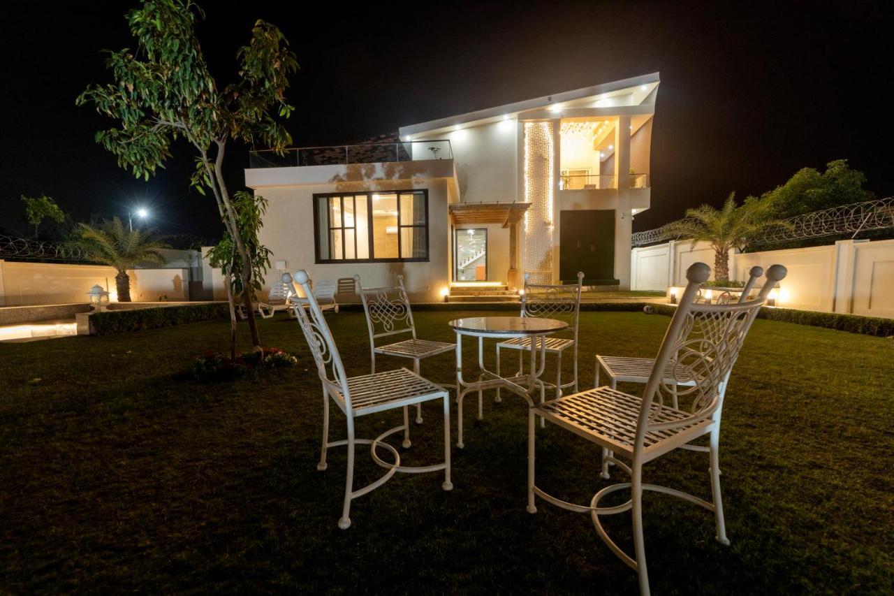 Farm House - 4 * Jaipur