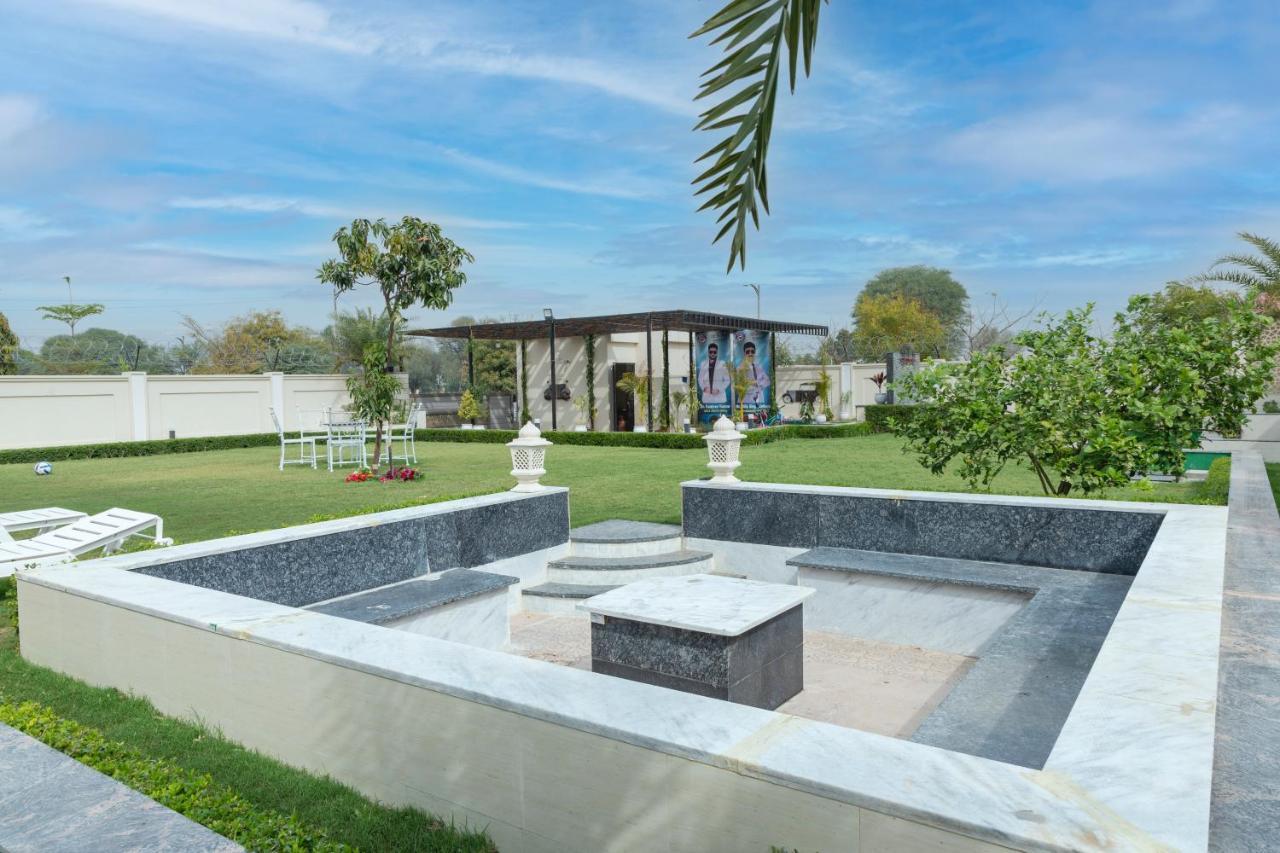 Farm House - 4 Villa Jaipur